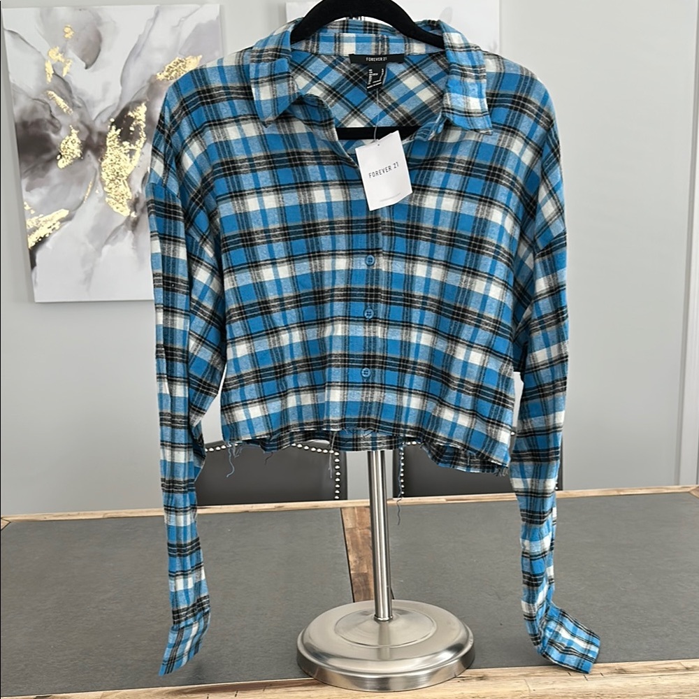 Forever 21 Blue Plaid Long Sleeve Top w/raw hem